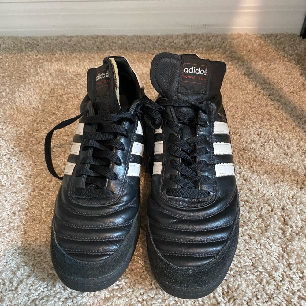Adidas Mundial Team Turf
